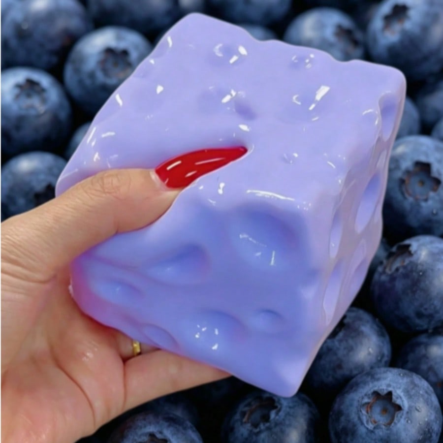 New Blueberry Cheese Cake Squi - Party Games Spy 评论和价格