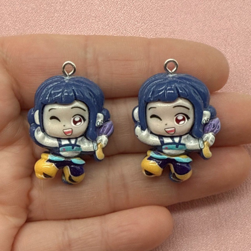 10pcs resin cartoon pendant, D - Party Games Spy 评论和价格